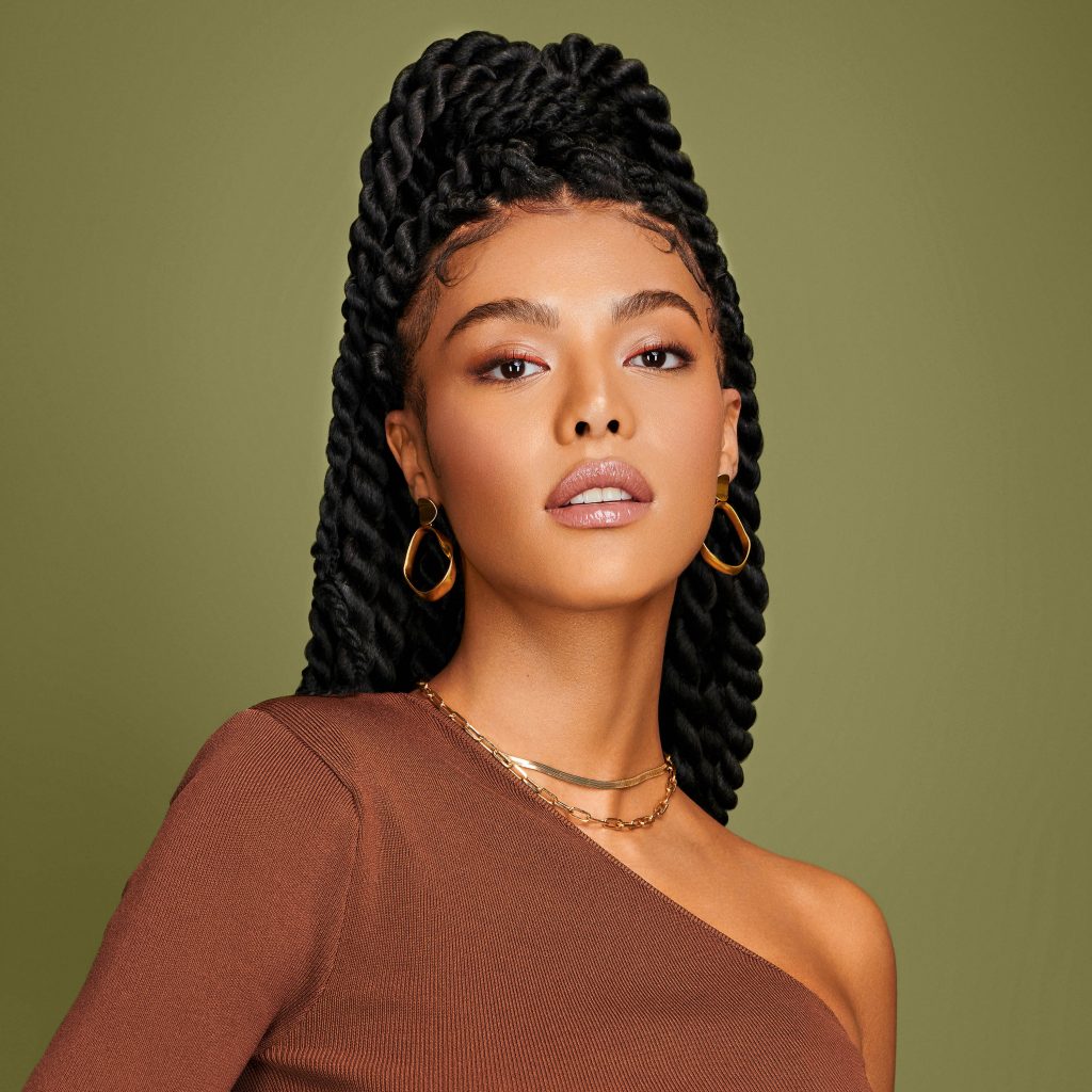 AFRICAN PRIDE Olive Miracle Heat Protection & Shine Mist (4oz) African Pride